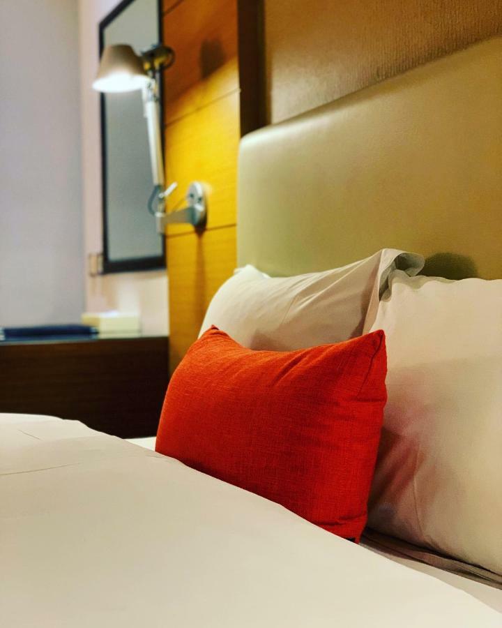 Ever Delightful Business Hotel Чиай Сити Екстериор снимка