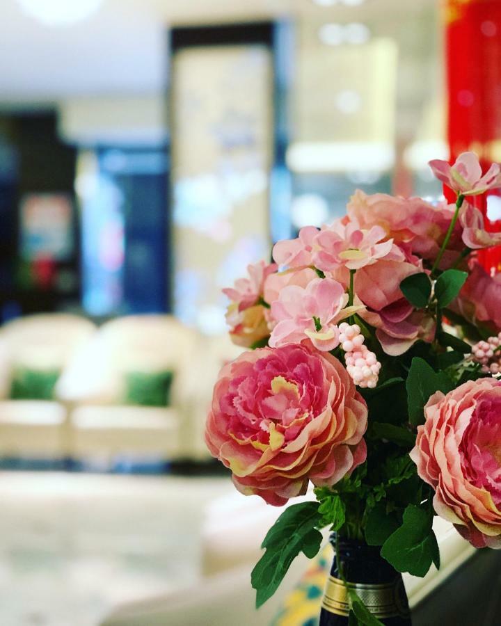Ever Delightful Business Hotel Чиай Сити Екстериор снимка